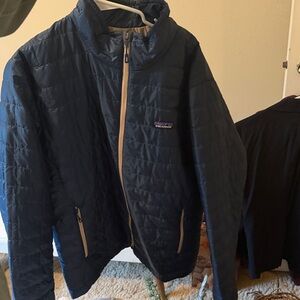 Patagonia Men's Dark Blue Puffer Jacket